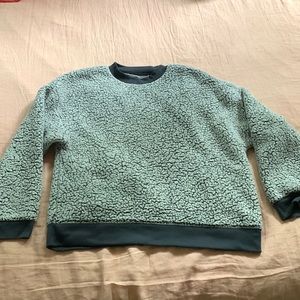 Grey teddy crewneck